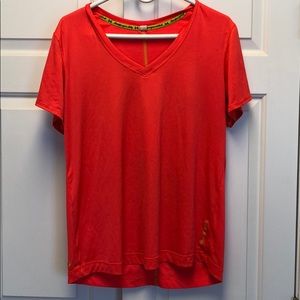 Coral Under Armour Shirt XL